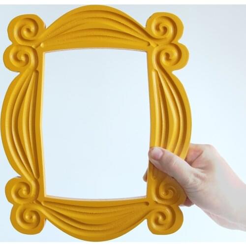 TV Series Friends Handmade Monica Door Frame Wood Yellow Mon Photo Frames Collectible Home Decor Collection Gift WF1020