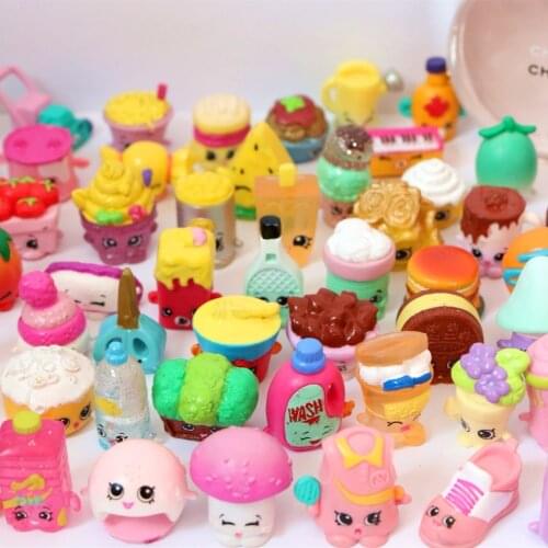 20pcs/1lot shoes Food Cartoon 1-3cm Random Action Figures Brinquedo Juguetes Toys Kids Christmas Gift