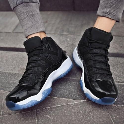 Mens sports sapatos 39 sneaker zapatos hombre mesh fashion man s Sneakers spring men de Fashion slip sneakers cuero sport Light