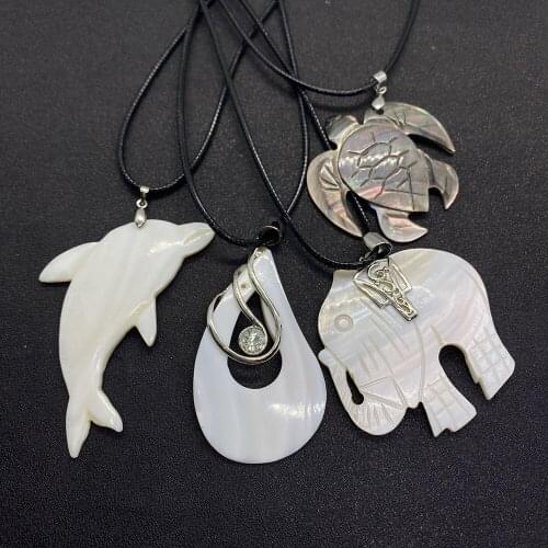 Abalone Shell Material Tortoise Shape Pendant,Various Specifications of Fashionable Charm Necklace,Used for Wedding,Banquet Wear