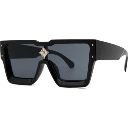 Vintage Glasses For Hip Hop Fashion New Personalized Sunglasses For Men Square Millionaire Sunglasses Diamond flower 2021