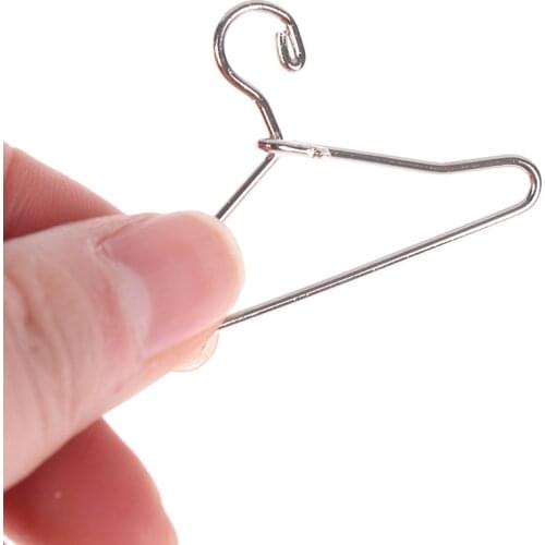 5pcs/lot 40mm 1/12 Dollhouse Miniature Hangers Clothes Doll Wardrobe Accessory