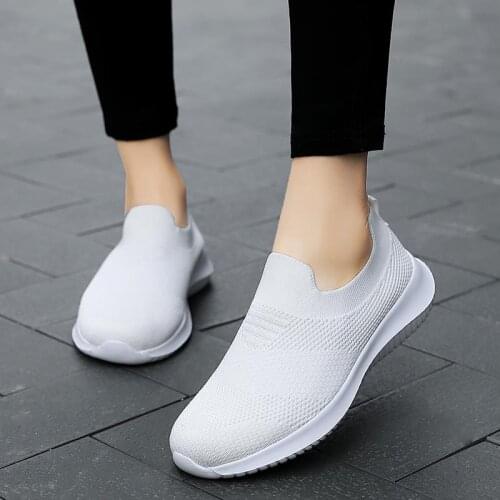 Summer Lightweight Sports Shoes for Women Socks Sneakers for Running Shoes Sport Women White Knitting Fitness Sneackers D-1050