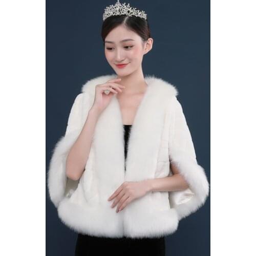 High grade Plus Size Women Fur Shoulder Wrap Burgundy Bridal Shawls Cape Ivory Faux Fur Wedding Shrug Coat Boleros