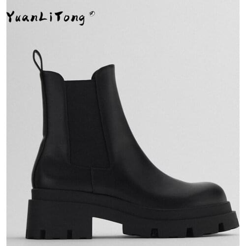Womens Boots 2020 Autumn and Winter New chimney Chelsea boots Boots British style thick Bottom Martin boots
