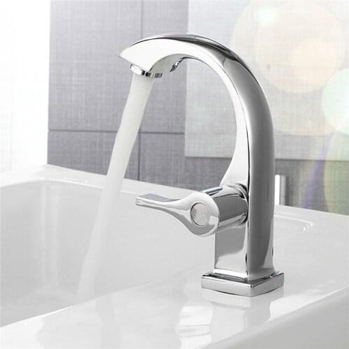 Chrome Single Handle Bathroom Basin Faucets Deck Mounted Kitchen Single Hole Bath Tap Single Cold Water Tap Copper Alloy Faucet
