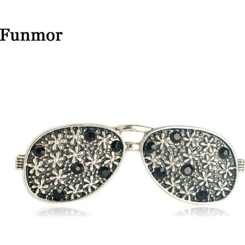 Funmor Vintage Sunglasses Shape Brooches Crystal Pins Men Women Coat Lapel Costume Decoration Jewelry Gathering Accessories Gift