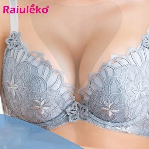 2019 Silicone Anti Wrinkle Chest Pad Reusable Anti aging Chest Pad Transparent Breast Care Triangle Sticker Tighten Lift Chest
