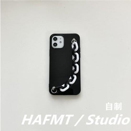 Simple Black & White Wrist Chain Case for iPhone 12 Pro Max Back Phone Cover for 12 11 Pro Max X XS XR 8 7 Plus SE 2020