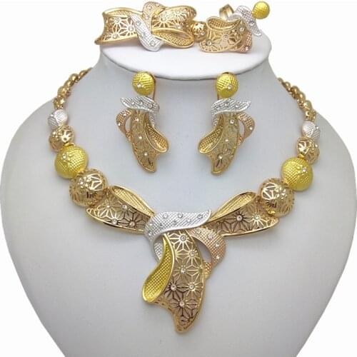 KINGDOM MA News Nigerian Wedding African Beads Jewelry Set Women Gold Color African Costume Jewelry Set Dubai Big Jewelry Sets