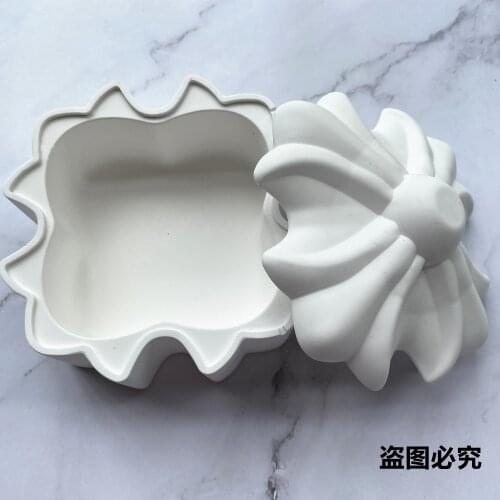 Epoxy Mold Crow Heart Storage Box Silicone Mold DIY Candle Cup Mold Cement Flower Pot Mold Clay Mold