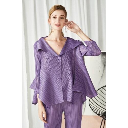 HOT SELLING Miyake new folds soild turn-down collar asymmetric single button irregular coat IN STOCK