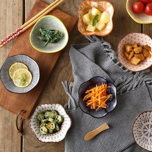 4Pcs/Set Nordic Glaze Ceramic Sushi Dishes Soy Sauce Dish Small Seasoning Saucers Appetizer Plates for Vinegar Salad Wasabi