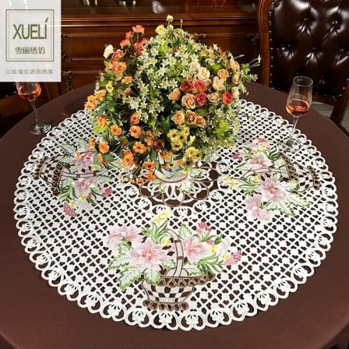 Round flower mantel Embroidery Table Runner Pastoral Fabric Tea table cloth,Luxury Table mat table Cover for decoration tapetes
