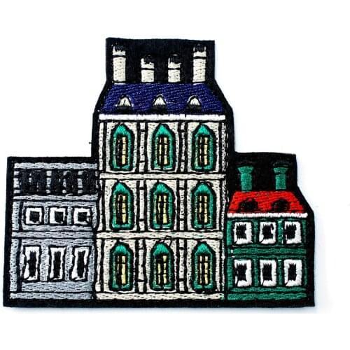 House Size:6.7x7.7cm Embroidered Patch for Clothing Iron on Sew Applique Cute Fabric Clothes Shoes Bags Decoration Patches