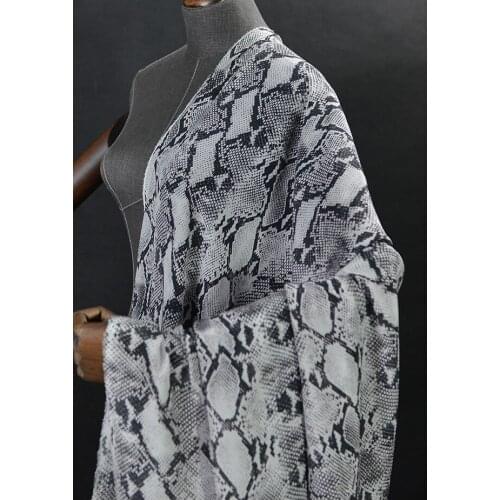 100cmx135cm Casual Dress Printed Pure Silk Crepe De Chine Classic Color Mulberry Clothing Fabric