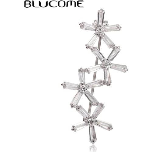 Blucome Pentagonal Crystal Flower Brooch with Crystal Rhinestones Collar Clip Dress Decoration Brooches for Friends