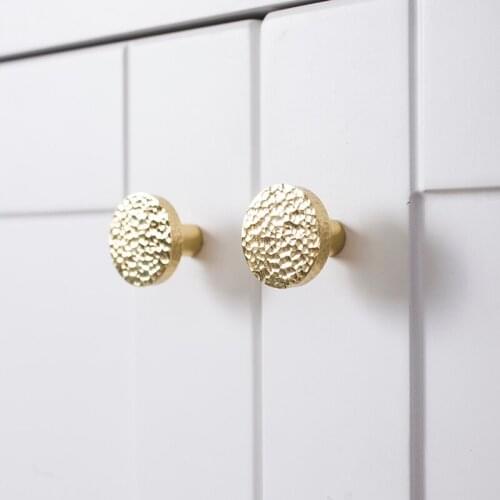 Nordic Light luxury pure brass hand hammer small handle cabinet wardrobe door furniture drawer gold single hole small handle