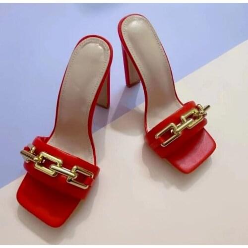 2021 Summer New High-heeled Slippers Womens Sandals High-heeled Shoes Metal Chain Square Toe Fashion Party Womens Shoes