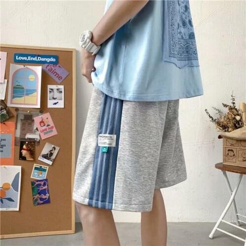 2021 Summer New Trendy Brand Loose Casual Five-point Pants Mens Striped Loose Sports Shorts Tide Mens Jogging Pants