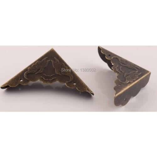 10pcs/lot 42*42*8mm Metal Antique Bronze Color Corner Brackets Decorative for Jewelry Gift Box Table Desk Corner Protector