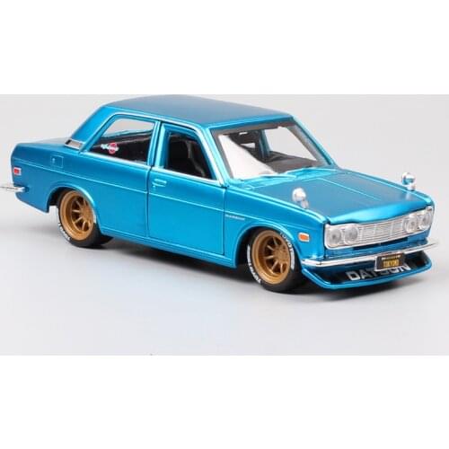 1/24 Scale vintage Nissan Datsun 510 1600 Bluebird 1971 tokyo mod Deluxe auto metal cars toys Diecasts & Toy Vehicles model kids