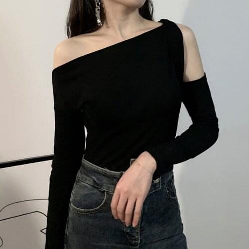 Bottomed Shirt Womens Long Sleeve T-shirt Autumn Off Shoulder Slim Fit Inclined Shoulder Leaky Collarbone Top Women Clothing