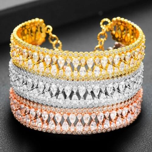 Soramoore Wide Bracelets