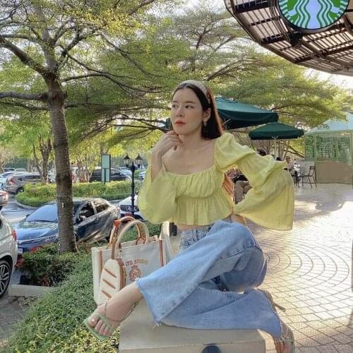 Women Sexy White Square Collar Clavicle Exposed Fashifon Top Female Pullover Flare Long Sleeve Tops Solid Spring 2021 New Shirt