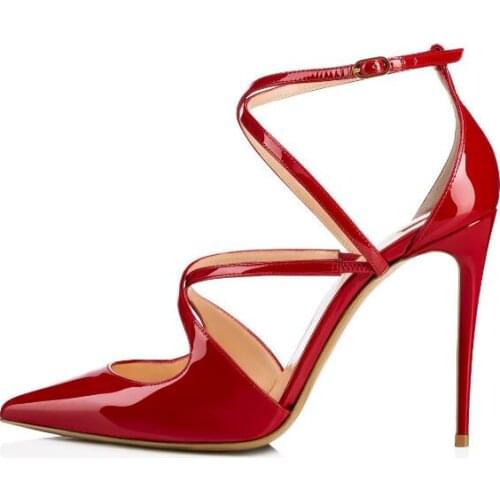 Carpaton 2018 Fashion Sexy pointde black nude patent leather thin heel buckle shoes for ladies