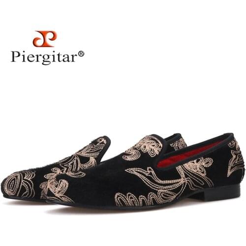Piergitar 2020 new arrival men velvet shoes with handcrafted golden Jacquard flower prom and banquet men luxurious loafers