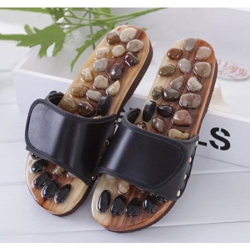 Women Acupressure Massage Slippers with Stone Therapeutic Reflexology Sandals for Foot Acupoint Massage Shiatsu Slipper Massager