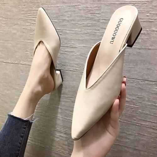 Womens slippers brand 2020 fashion Mulzi for women PU leather pointed slippers on slippers z607