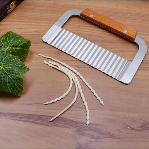 Hardwood Handle Wax Vegetable Soap Cutter Stainless Steel Potato Chip Crinkle Wavy Slicer LX4602