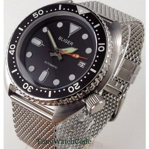 45mm Japanese NH35A Mens Watch Sapphire Crystal Date Green C3 Lume Hands Automatic Movement Black Dial Mesh Band Aluminum Bezel