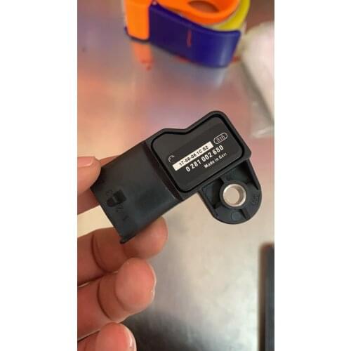1X Intake Pressure Sensor 0 281 002 680 / MAP sensor for Mazda- OEM# 0281002680 WE01-18-211