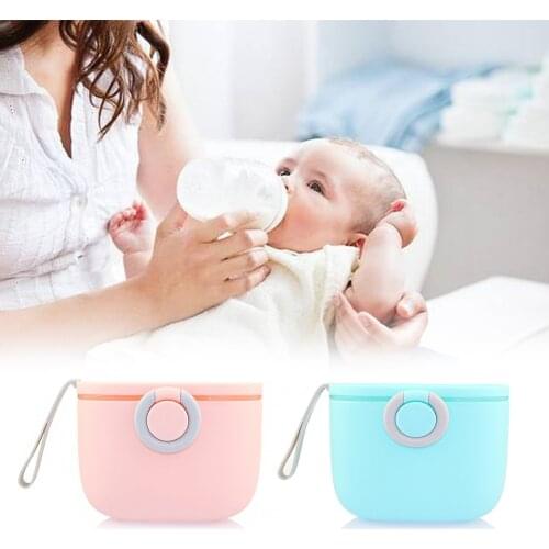 Portable Baby Milk Powder Dispenser Storage Container Plastic Bottle Feeding Box with Spoon for Kids Home Outdoor Everyday Use