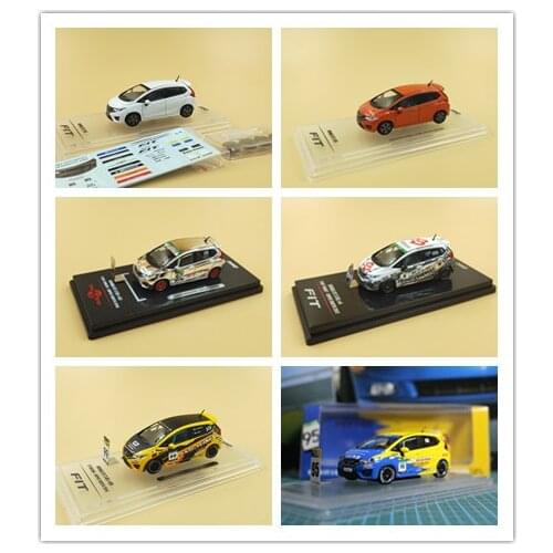 1:64 Scale Alloy Die-casting Car Model Fit 3 RS GK5 Simulation Model Scene Layout Decoration Collection Decoration Toy