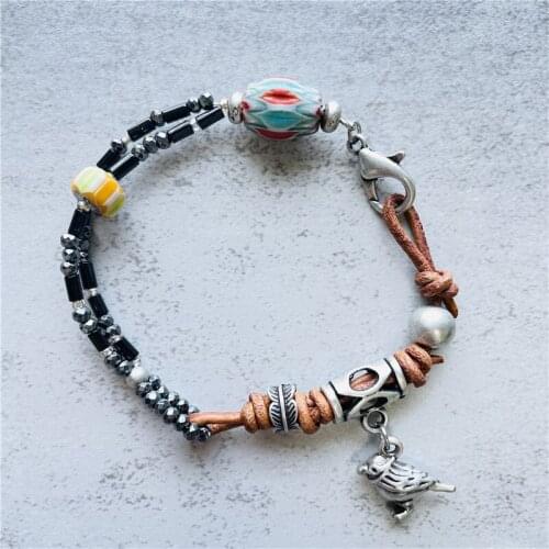 Fashion Black Leather Bracelet Designer Beaded Jewelry Womens Charm Bracelets f HQ Silver Plated Accessories Wholesale Items