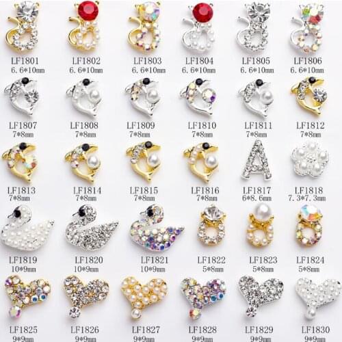 100pcs new designs Nail Art Metal Rhinestone Skulls Nail Tips Dangle Jewelry Alloy Nail Art Decoration 3d Nail Bows Crowns