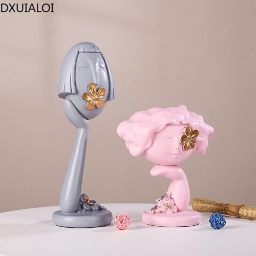 Creative Nordic Abstract Character Decoration Home Decor Accessories Modern Simple Style Living Room Decor Resin Crafts gift