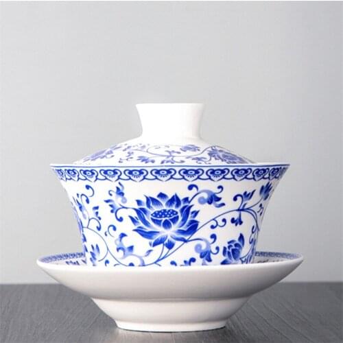 300ml Jingdezhen Blue and White Porcelain Hand-painted GaiWan Creative Retro Teacup Ceramic Tea Cup and Saucer Set Drinkware
