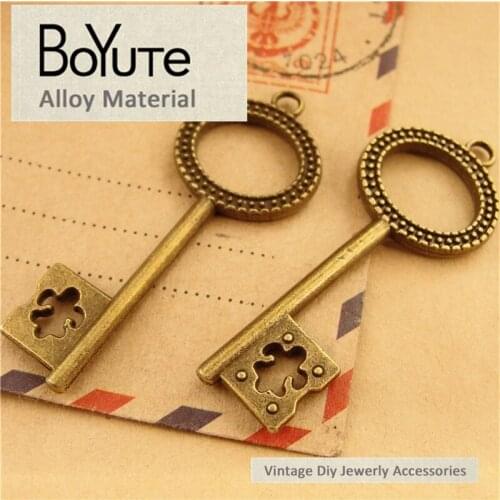 BoYuTe (40 Pieces/Lot) 18*45MM Vintage ZAKKA Accessories Part Wholesale Material Antique Bronze Key Pendant Diy Jewelry Making
