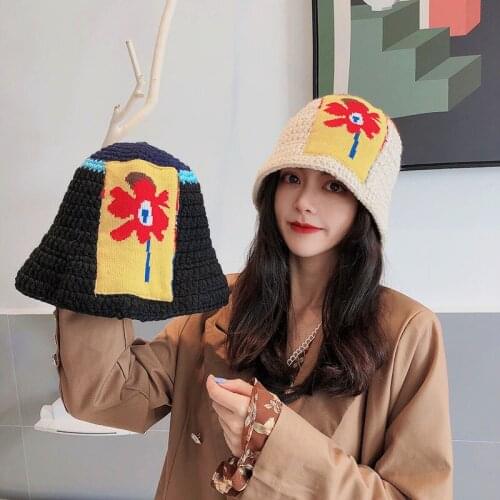 2021 new Winter Womens wool Knitted Bucket Hats Fashion Warm Folding Fishermans Hat Cartoon design Knitting Caps