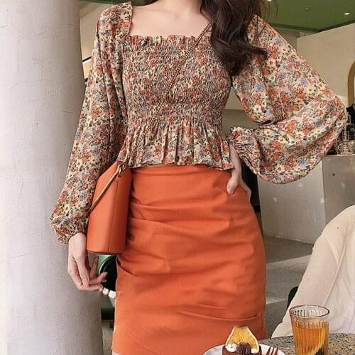 Vintage Puff Slevee Floral Blouse French Long Sleeve Women Square Collar Korean Top 2021 Spring Flower Shirt Women Casual Office