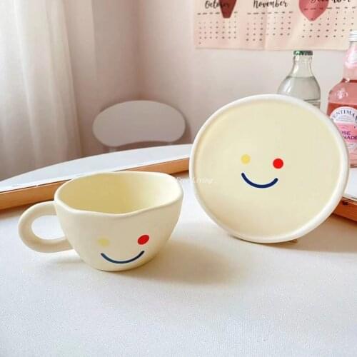 New product 250ml irregular white smiley frosted stoneware coffee mug/cute cartoon cup breakfast milk cup for family and friends