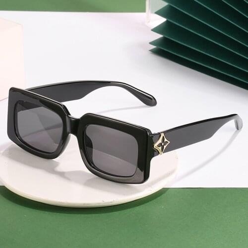 2021 New Rectangle Square Sunglasses Women Men Fashion Luxury Vintage Color Gradients Lens Frame Cool Stars Logo Sunglasses
