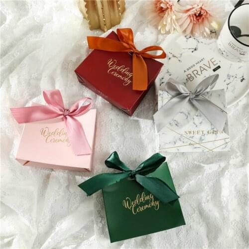 New Candy Box Wedding Favors Boxes and Gifts Bags Hot Stamping Letter With Ribbons Wedding Party Supplies Packaging Gift Boxes
