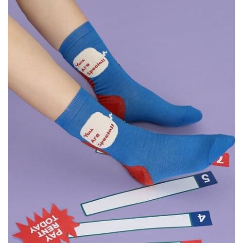 5 Pairs Cotton Jacquard Socks Women Cute Funny Plaid Socks New Design Kawaii Spring Autumn Socks Fashion Embroidery Ladies 2017