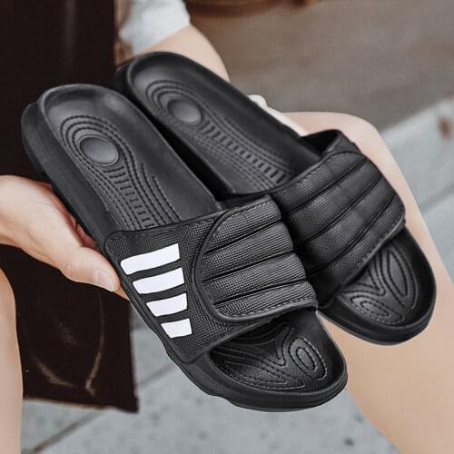 One Yona Beach Shoes